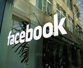 How to: Change your Facebook news feed back to normal!!!